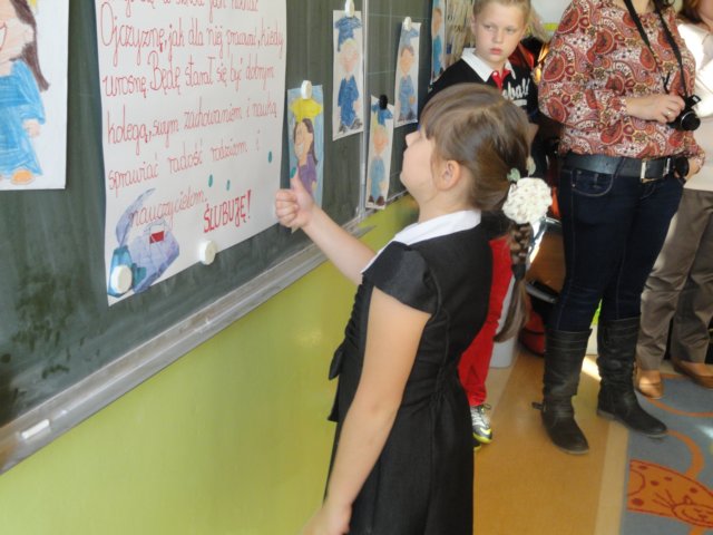 lubowanieklas1201267.jpg