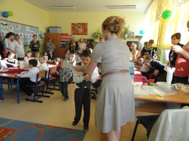 lubowanieklas1201276.jpg