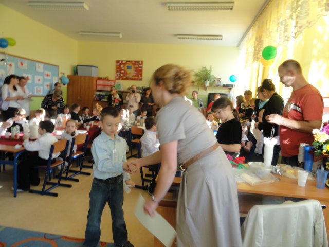 lubowanieklas1201285.jpg