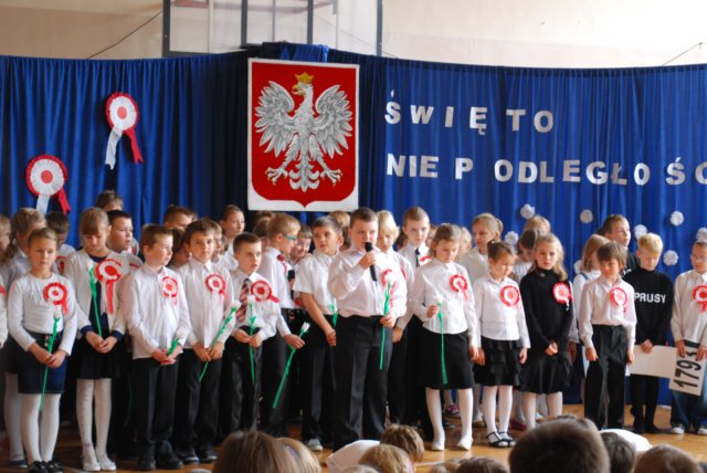akademia12xi2012.jpg