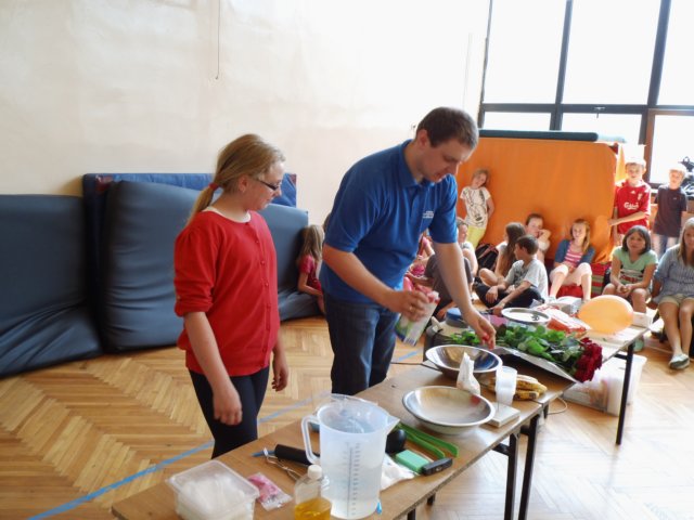niezwykypokazvi201321.jpg