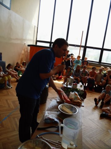 niezwykypokazvi201331.jpg