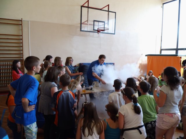 niezwykypokazvi201349.jpg
