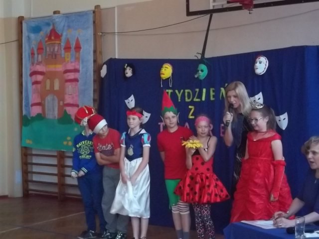 tydziezteatrem2014014.jpg