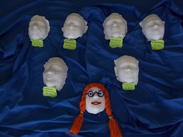 maskiteatralne002.jpg