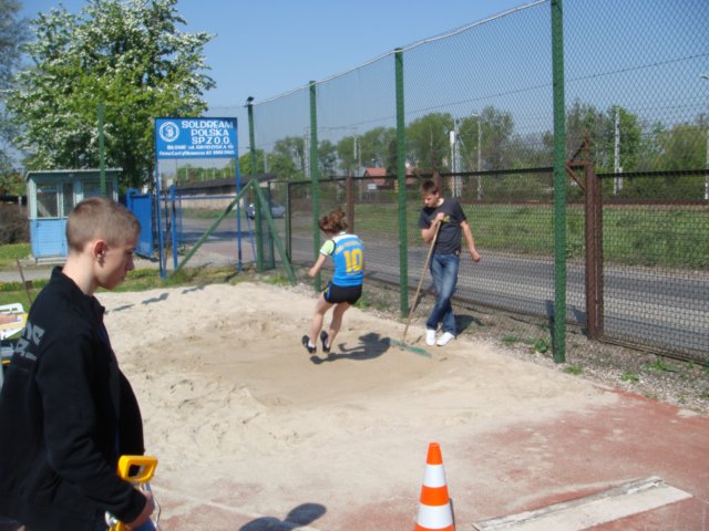 bjla2904200917.jpg