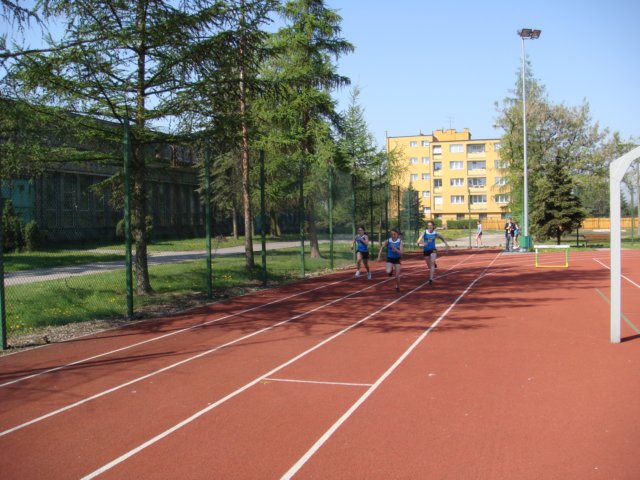 bjla2904200927.jpg